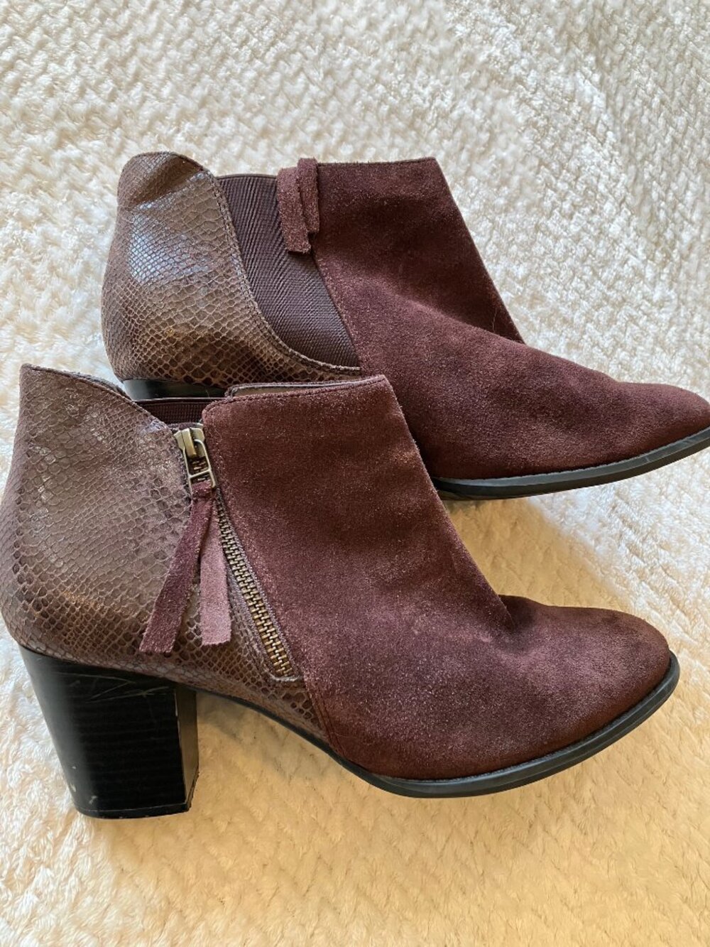 Vionic Ankle Bootie Brown Suede Snake Print Side Zip Block Heel Womens 11